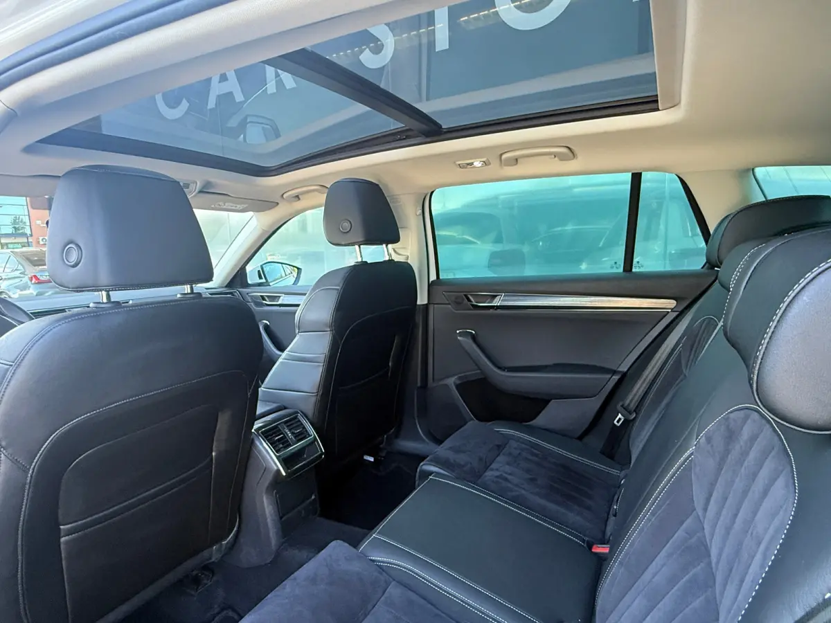 1.4 TSI iV Sportline Pano|Sfeer|ACC|Dodehoek|Dealer Onderhouden