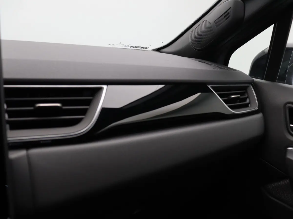 1.8 HEV AT Executive | Adaptieve Cruise Control | Stoel, Stuur en Voorruitverwarming | Rondom Camera's | 8 Jaar Fabrieksgarantie | €4000 Korting! |