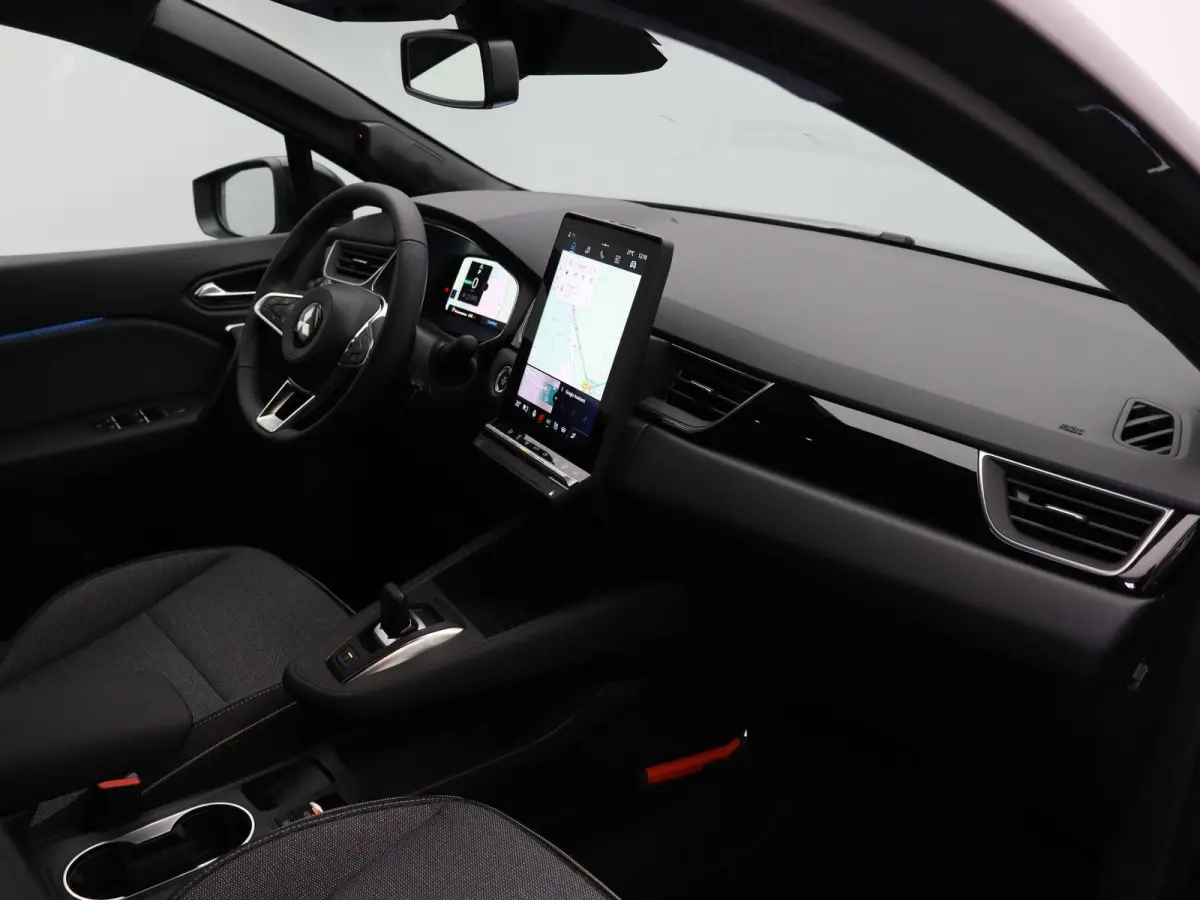 1.8 HEV AT Executive | Adaptieve Cruise Control | Stoel, Stuur en Voorruitverwarming | Rondom Camera's | 8 Jaar Fabrieksgarantie | €4000 Korting! |