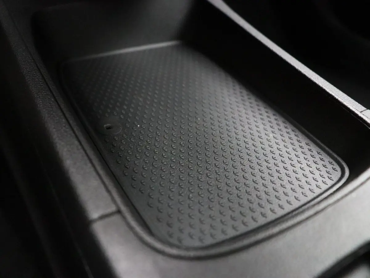 1.8 HEV AT Executive | Adaptieve Cruise Control | Stoel, Stuur en Voorruitverwarming | Rondom Camera's | 8 Jaar Fabrieksgarantie | €4000 Korting! |