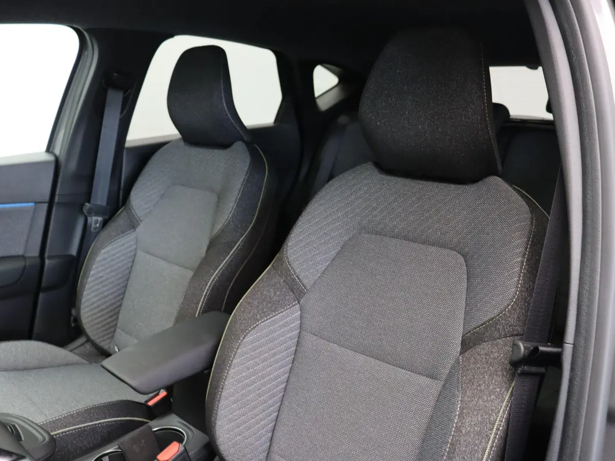 1.8 HEV AT Executive | Adaptieve Cruise Control | Stoel, Stuur en Voorruitverwarming | Rondom Camera's | 8 Jaar Fabrieksgarantie | €4000 Korting! |
