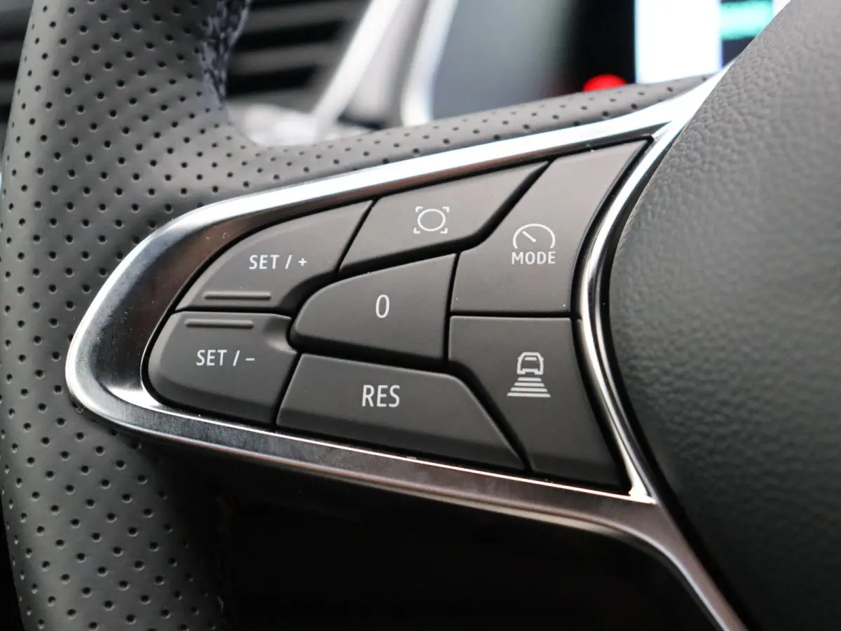1.8 HEV AT Executive | Adaptieve Cruise Control | Stoel, Stuur en Voorruitverwarming | Rondom Camera's | 8 Jaar Fabrieksgarantie | €4000 Korting! |