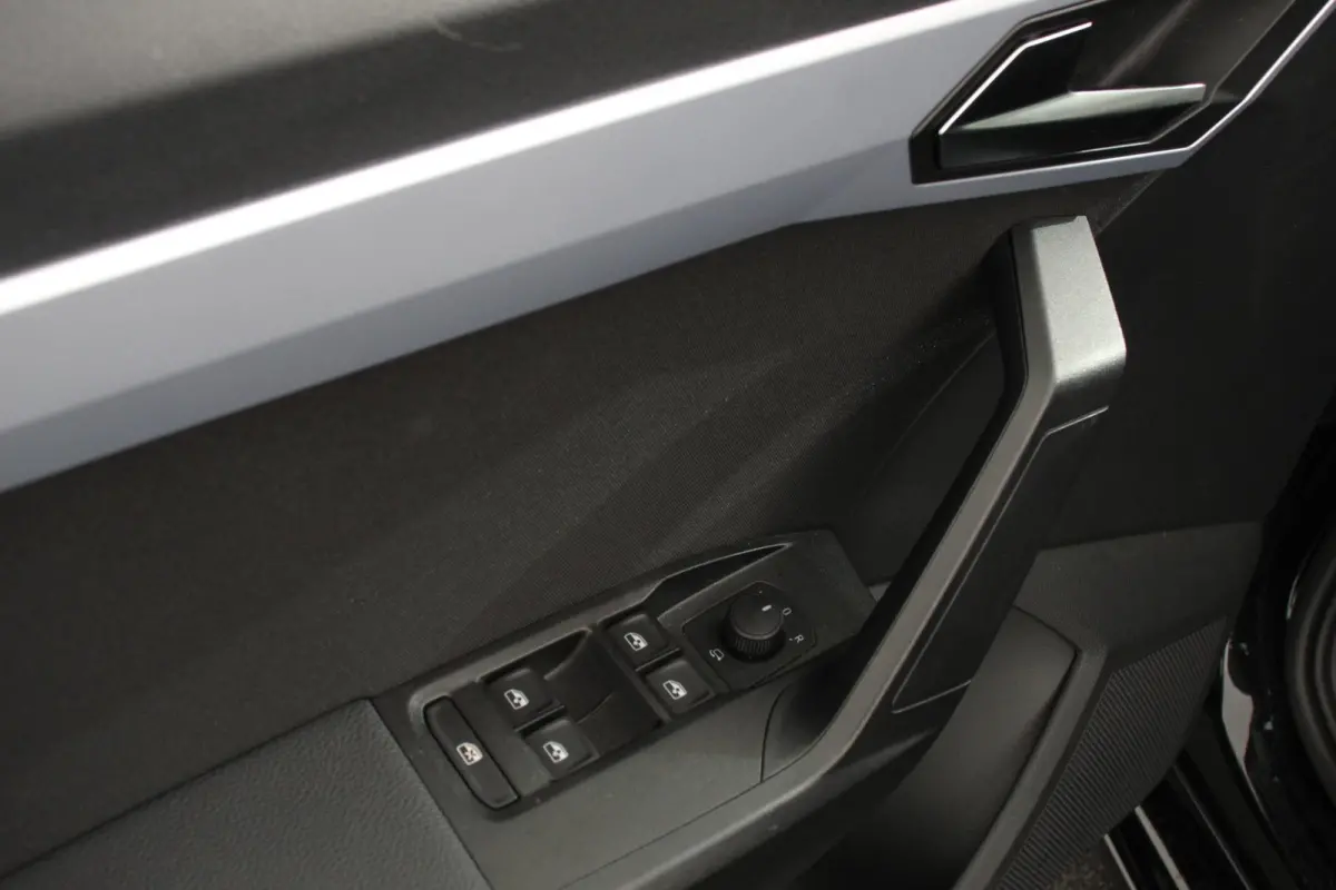 1.0 FR Navigatie Apple Carplay/Android Auto Climate Control Cruise Control Stoelverwarming