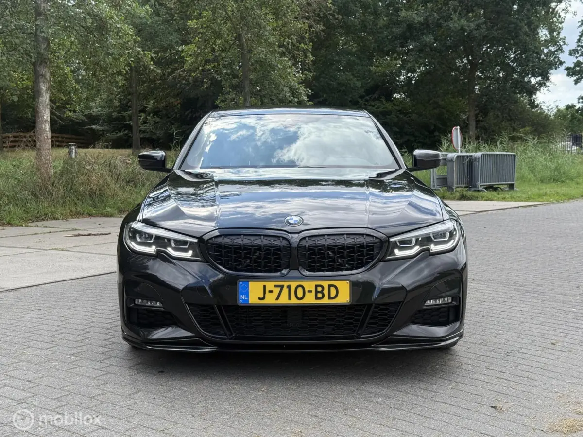 318i High Executive Edition