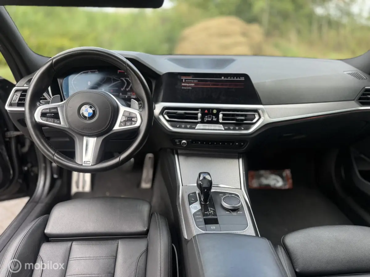 318i High Executive Edition