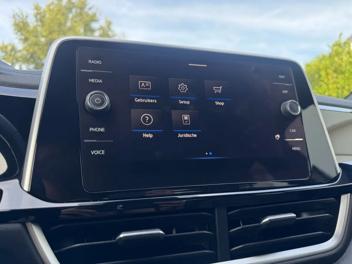 1.0 TSI R-Line Ascot Grey / IQ-light / Carplay / ACC / PDC / Stoelverwarming / Digitiale cockpit / Zwarte hemel