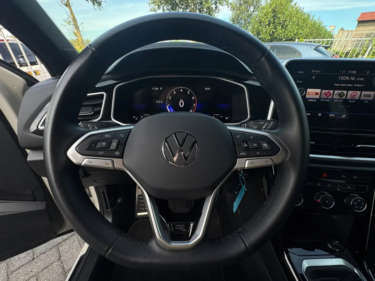 1.0 TSI R-Line Ascot Grey / IQ-light / Carplay / ACC / PDC / Stoelverwarming / Digitiale cockpit / Zwarte hemel