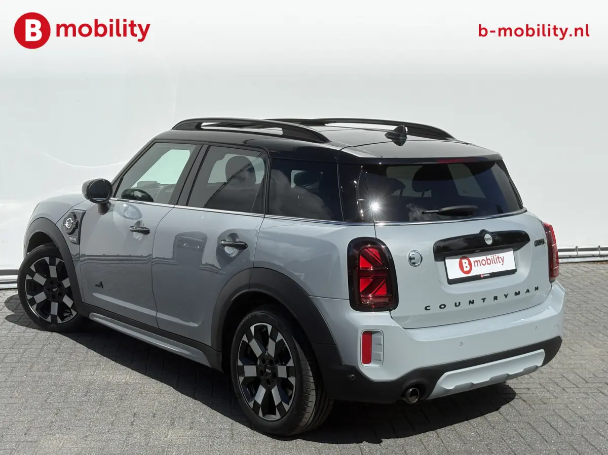 1.5 Cooper ALL4 Untamed Edition Panoramadak Head-Up SOH 97% | Adaptive Cruise Control | Hifi | Leer | DAB | Apple CarPlay