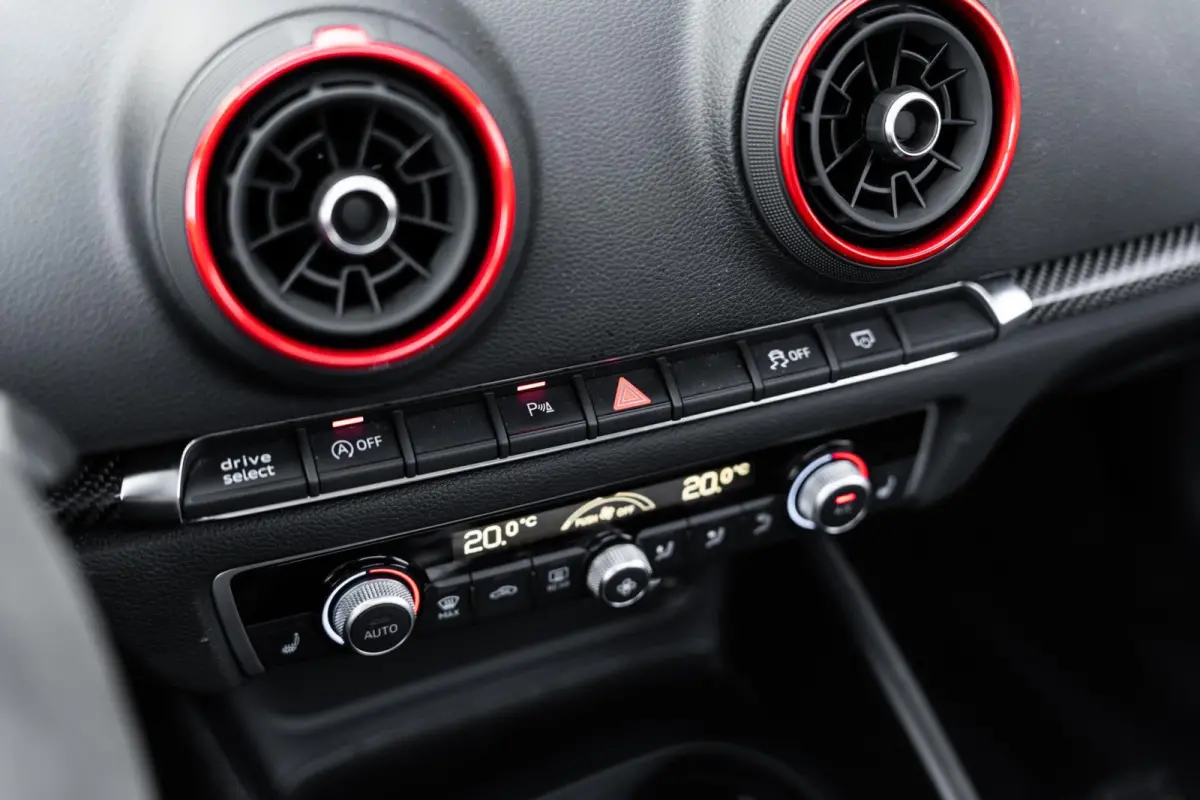 RS3 2.5 TFSI quattro B&O Pano Leer CTS OZ Stage 2