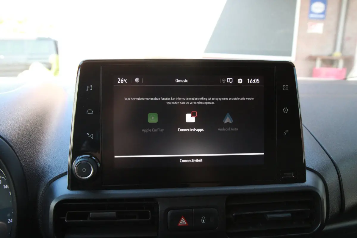 1.5D L1H1 Edition 131PK / Automaat / Camera / Multi stuur / App connect