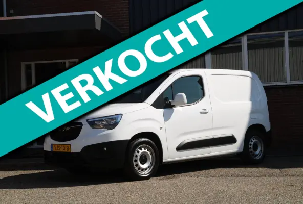 1.5D L1H1 Edition 131PK / Automaat / Camera / Multi stuur / App connect