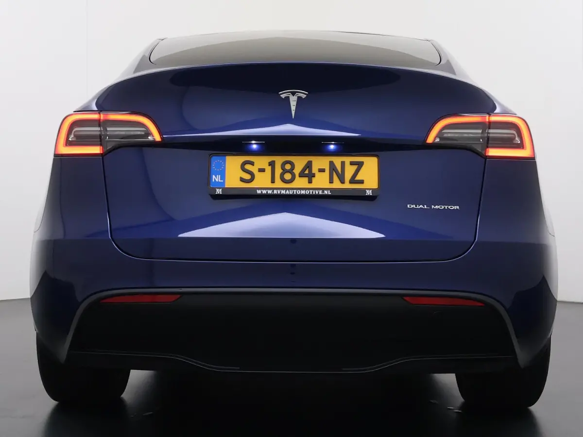 Long Range AWD 75 kWh VAN:40.900,- VOOR:37.440,- UW HERFSTVOORDEEL:3.460,- 1E EIGENAAR | ORIGINEEL NL AUTO | SOH 97% | RIJKLAAR GELEVERD | TESLA FABRIEKSGARANTIE TOT 03-2027 OF 80.000 KM | T