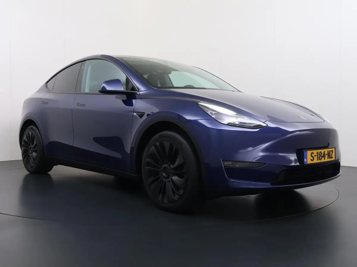 Long Range AWD 75 kWh VAN:40.900,- VOOR:37.440,- UW HERFSTVOORDEEL:3.460,- 1E EIGENAAR | ORIGINEEL NL AUTO | SOH 97% | RIJKLAAR GELEVERD | TESLA FABRIEKSGARANTIE TOT 03-2027 OF 80.000 KM | T