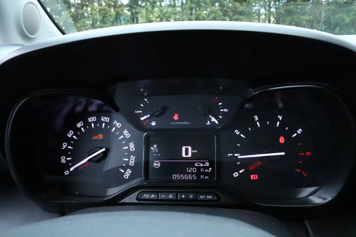 1.2 Turbo Feel | Cruise Control | Camera | Navigatie | Carplay | Airco | LED