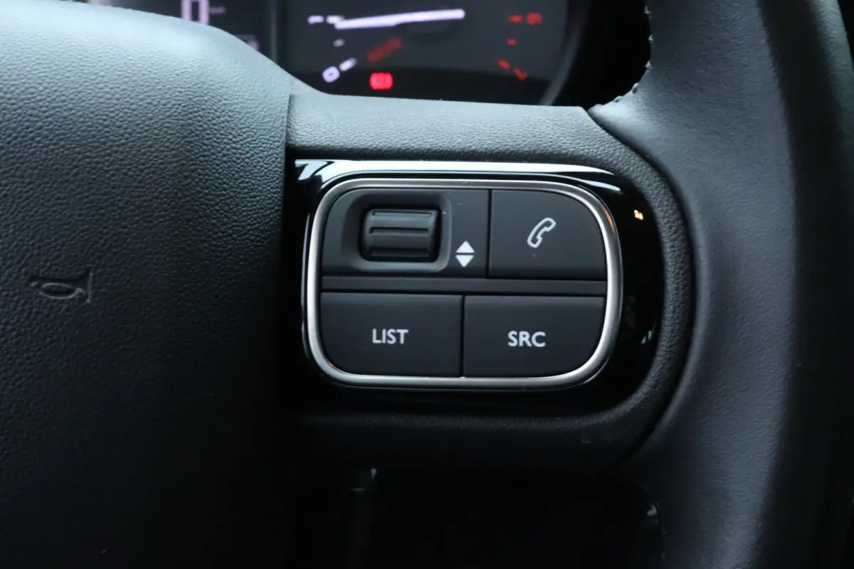 1.2 Turbo Feel | Cruise Control | Camera | Navigatie | Carplay | Airco | LED