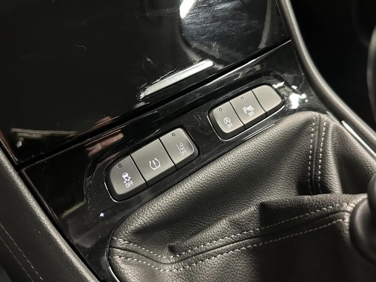 1.2 Turbo Innovationn TREKHAAK CAMERA CARPLAY NAVI.