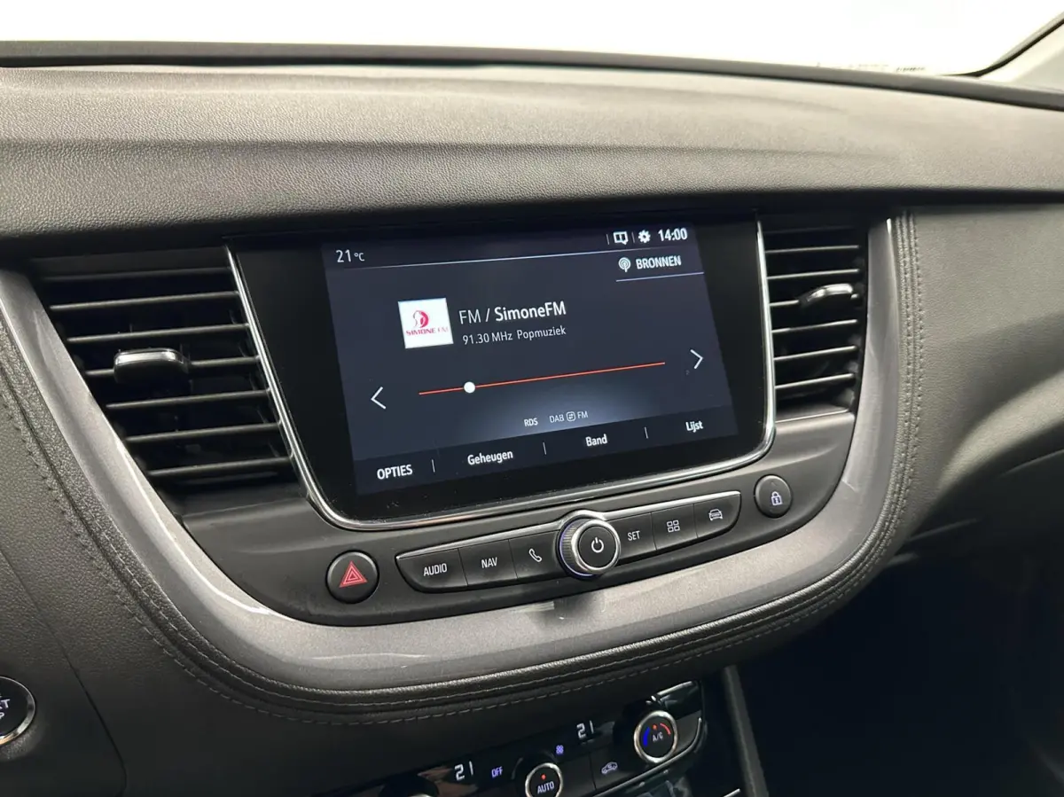 1.2 Turbo Innovationn TREKHAAK CAMERA CARPLAY NAVI.