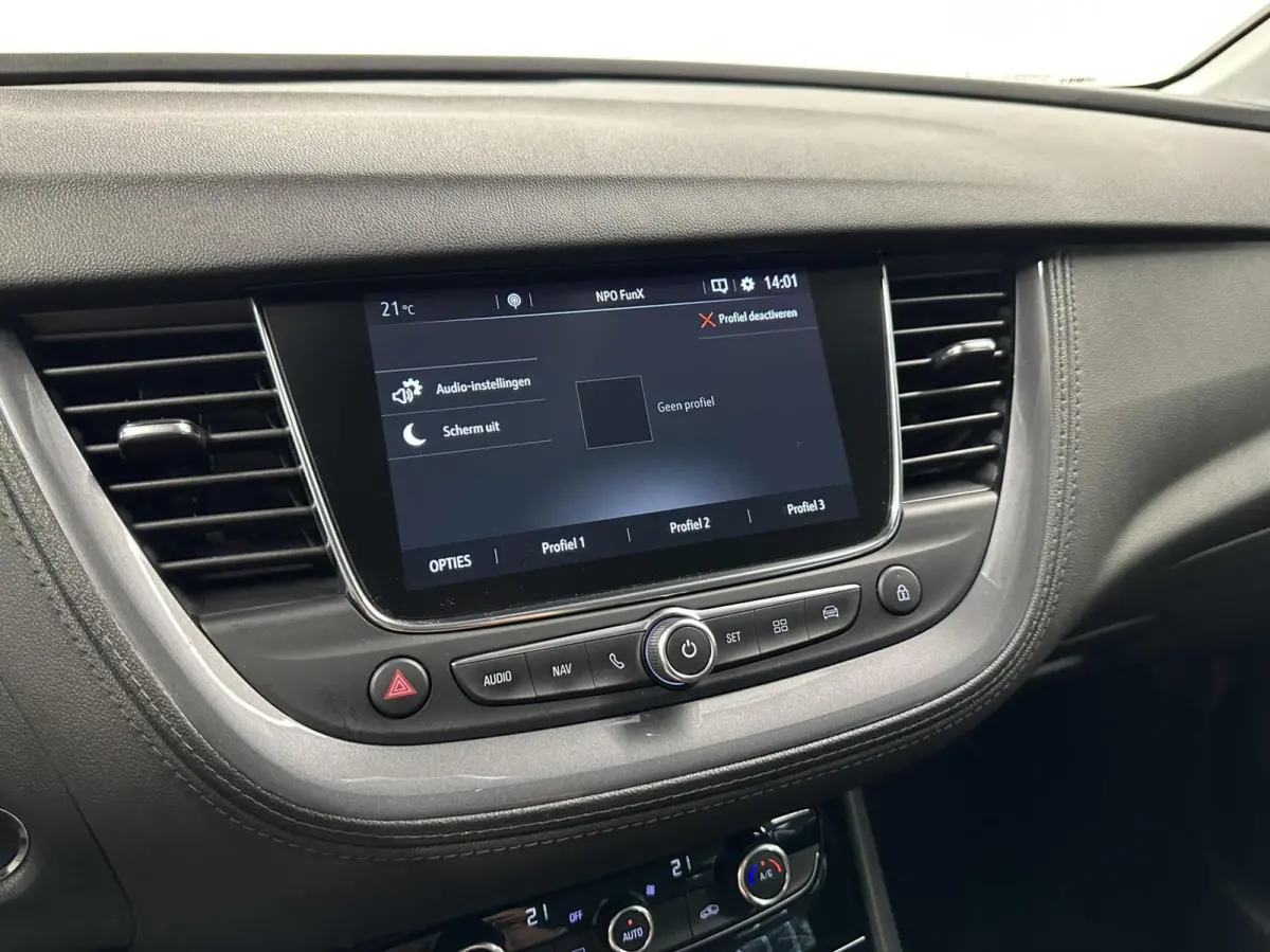 1.2 Turbo Innovationn TREKHAAK CAMERA CARPLAY NAVI.