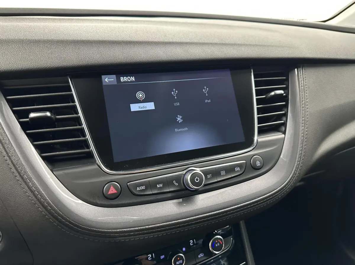 1.2 Turbo Innovationn TREKHAAK CAMERA CARPLAY NAVI.