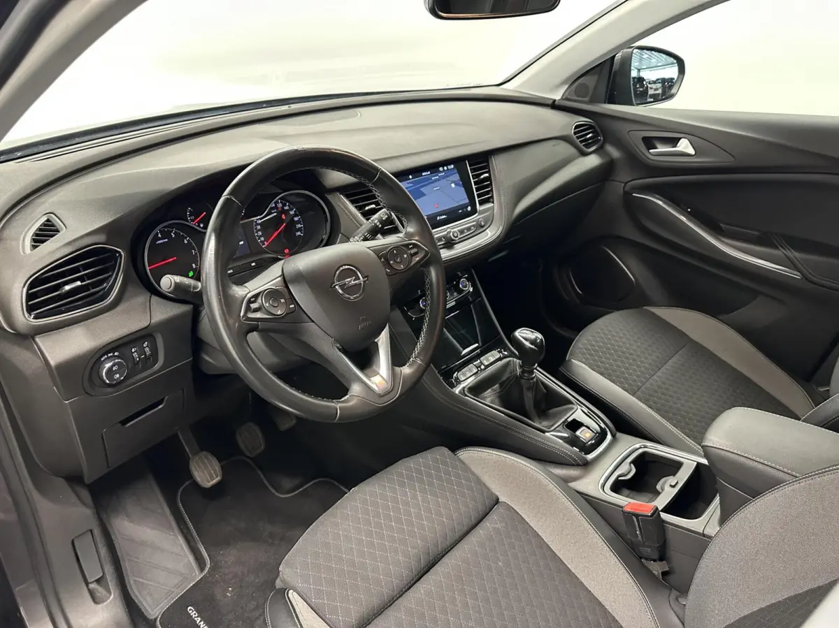 1.2 Turbo Innovationn TREKHAAK CAMERA CARPLAY NAVI.