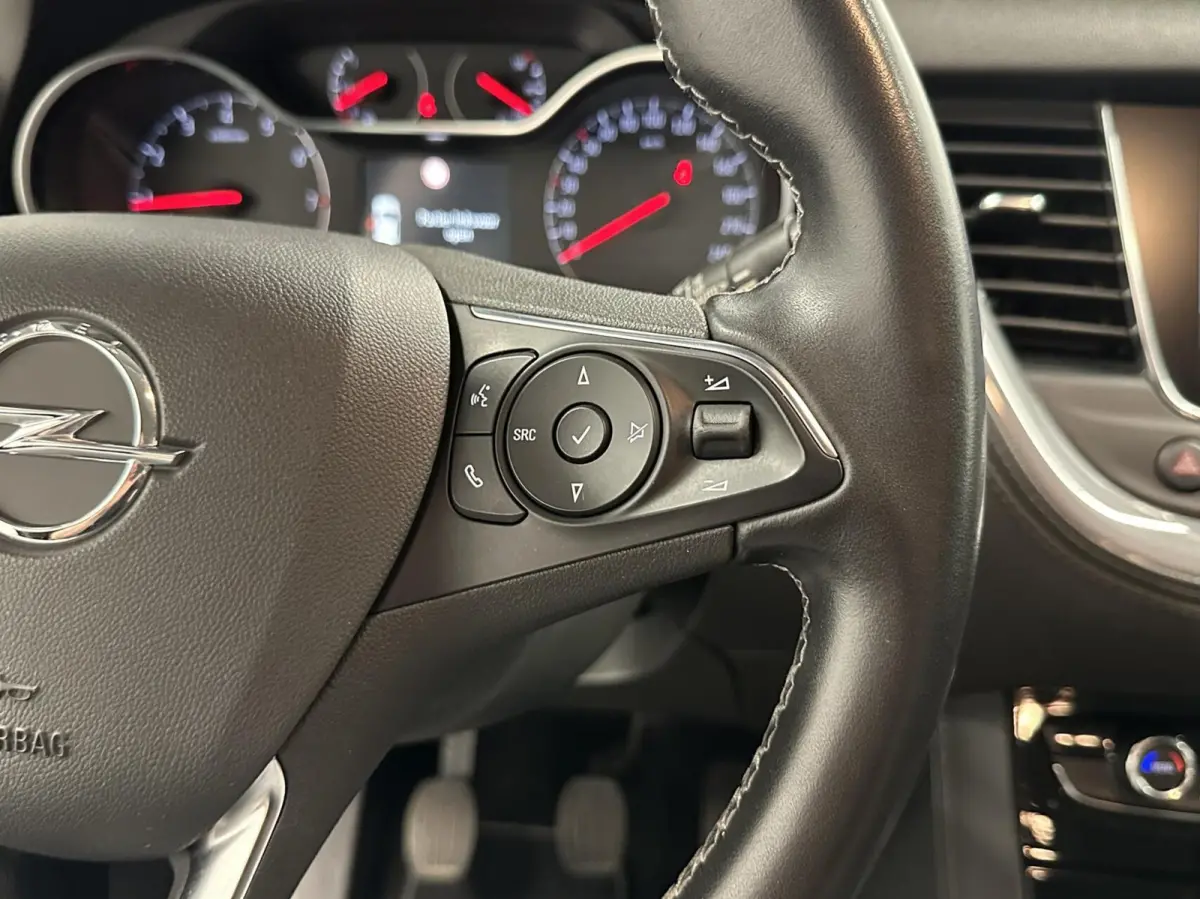 1.2 Turbo Innovationn TREKHAAK CAMERA CARPLAY NAVI.