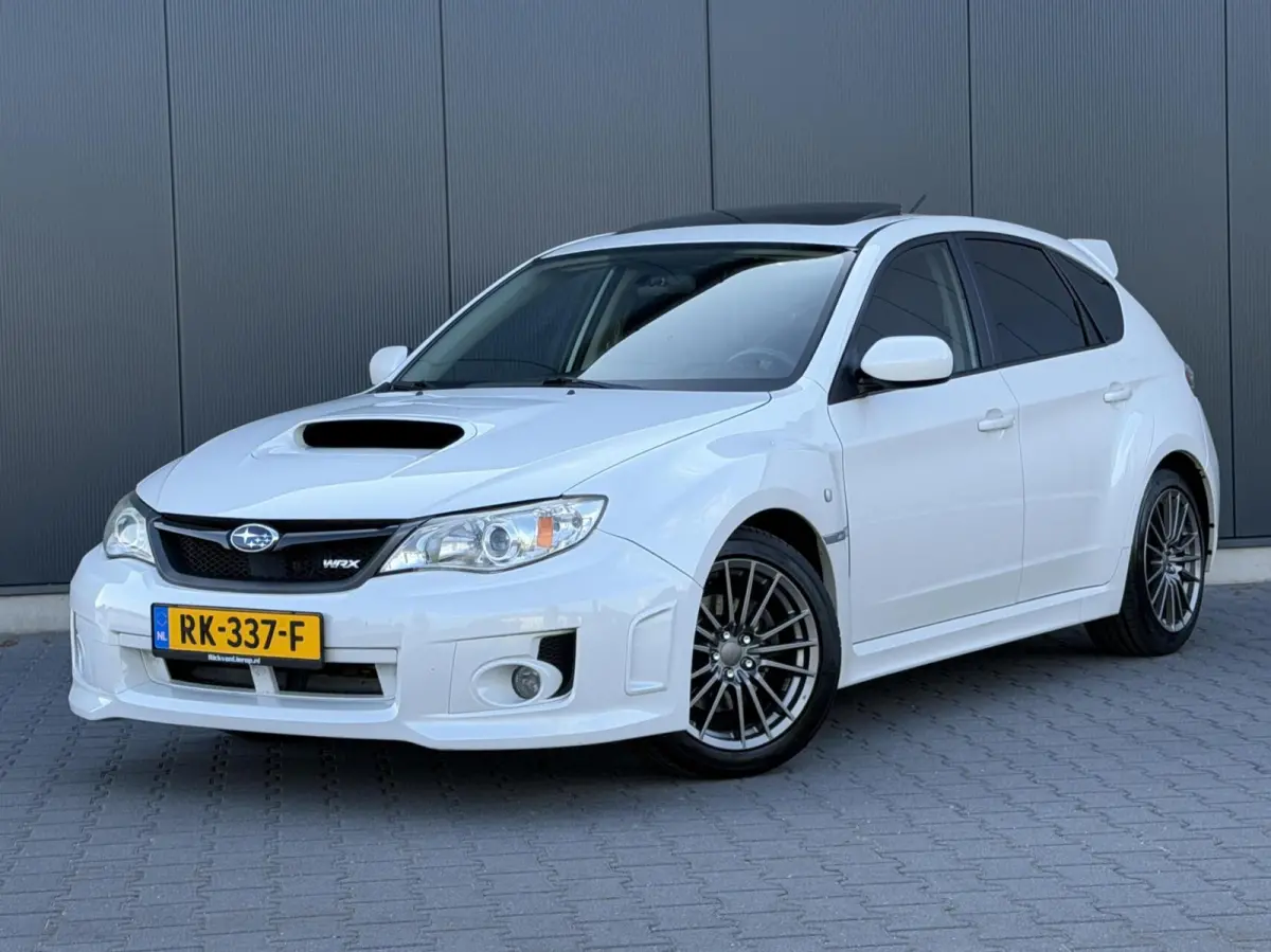 Subaru Impreza 2013 Benzine Handgeschakeld leasen