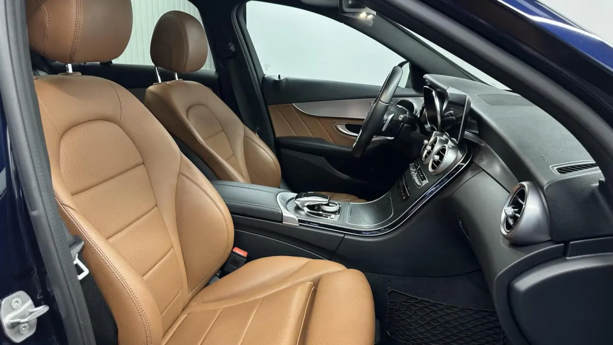200 Business Solution AMG LEER PANO NAVI CRUISE.