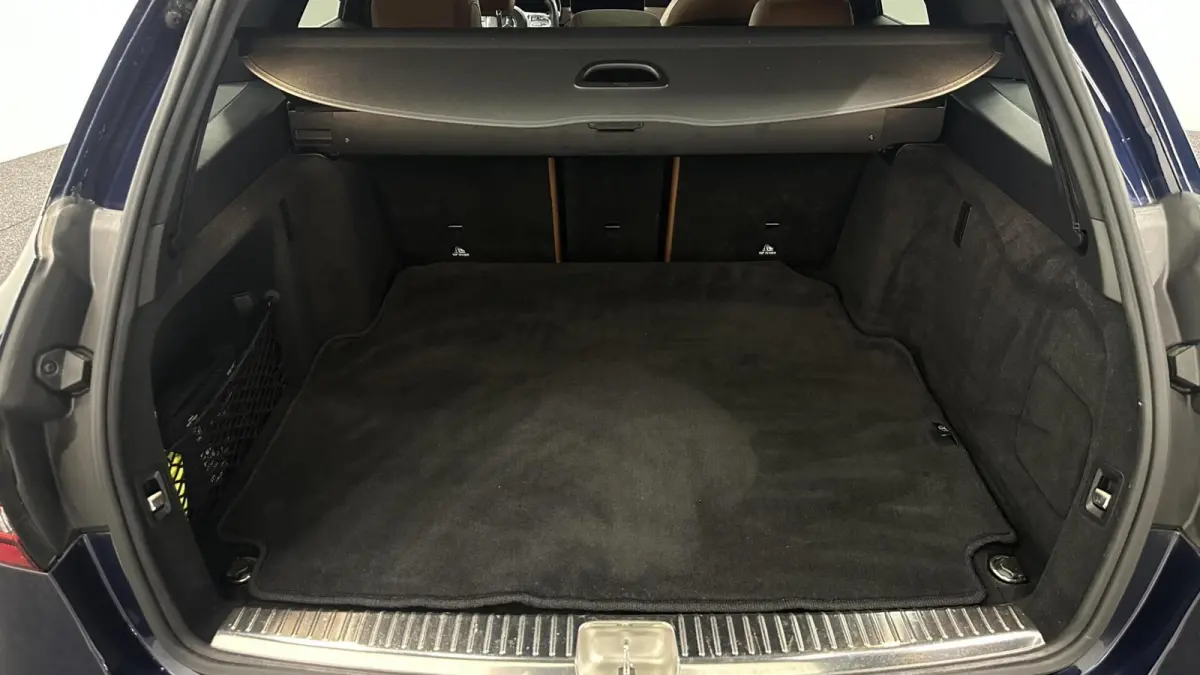 200 Business Solution AMG LEER PANO NAVI CRUISE.