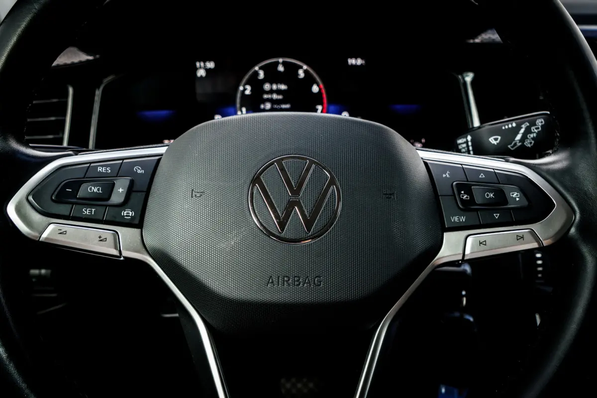 1.0 TSi Life Bus. Automaat | Virtual Cockpit | LED | Camera | Climate Control