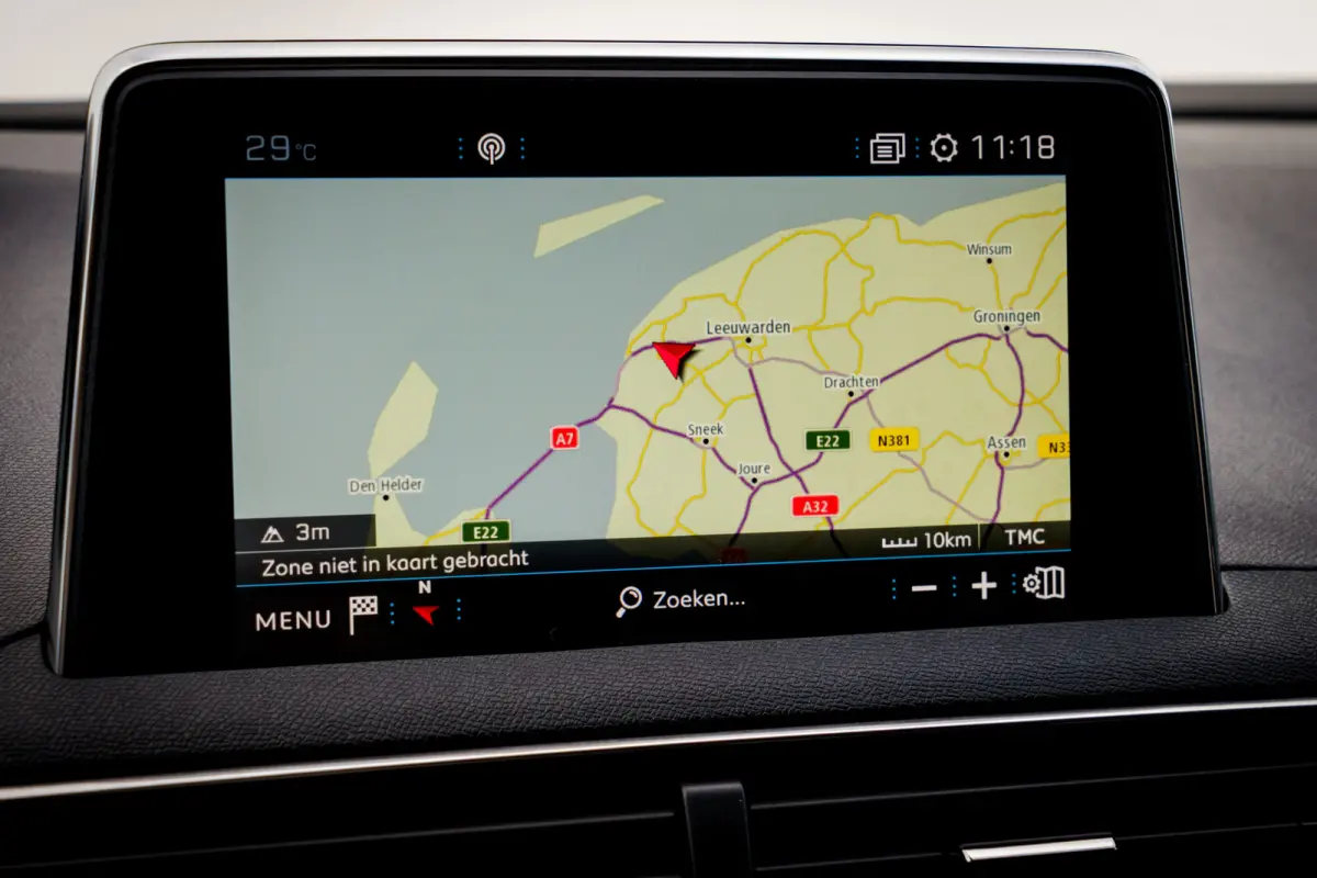 1.2 PureTech GT Line | LED | 3D-I-Cockpit | Afn. Trekhaak | Carplay | 19" LMV
