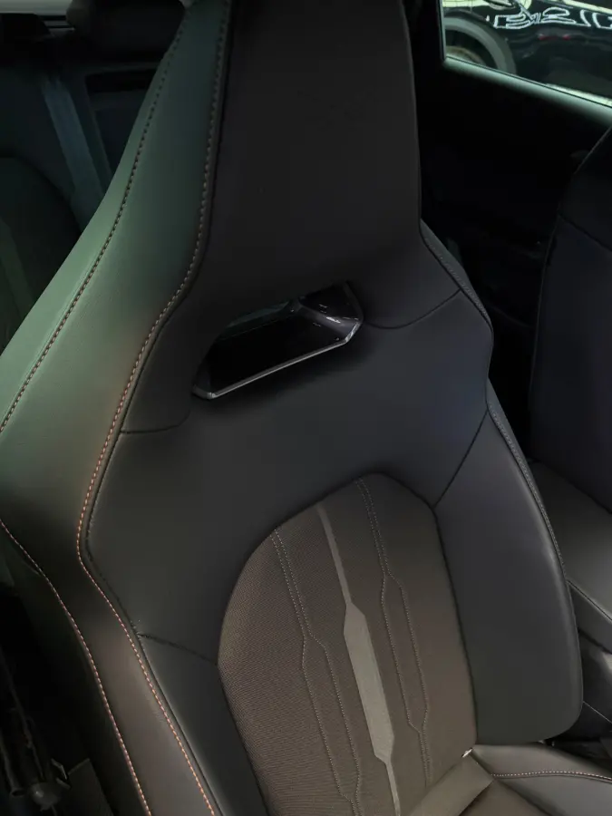 1.4 e-Hybrid VZ Copper Edition CarPlay