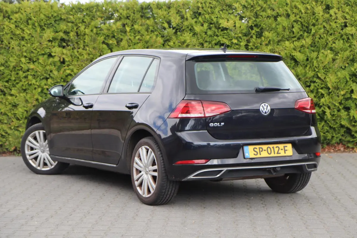7.5 1.0 TSI COMFORTLINE 🚗 | CARPLAY 📱 | NAVI 🧭 | ACC 🚀 | TREKHAAK 🔗 | PDC 🅿️ | CLIMATE ❄️
