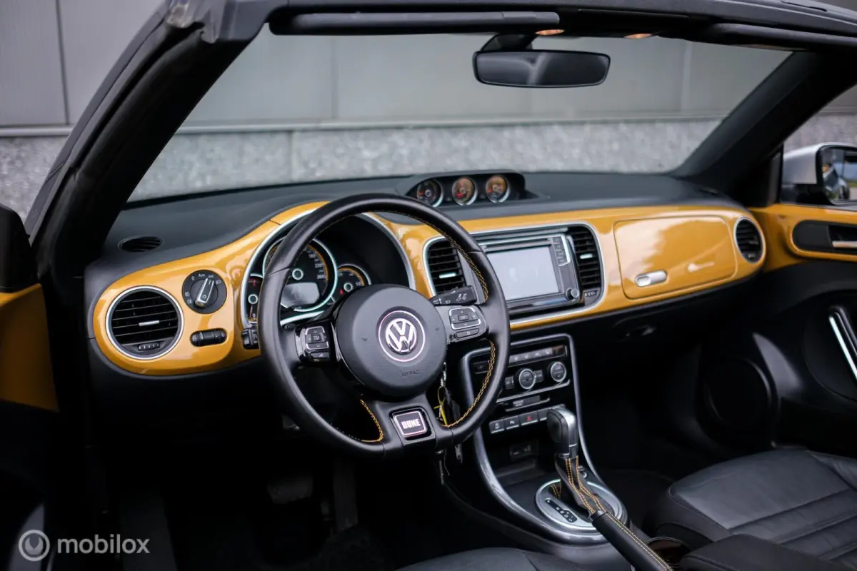 1.4 TSI Dune | Camera | Leder | LED | Xenon | PDC | Vol opties | Bluetooth | rijklaar |