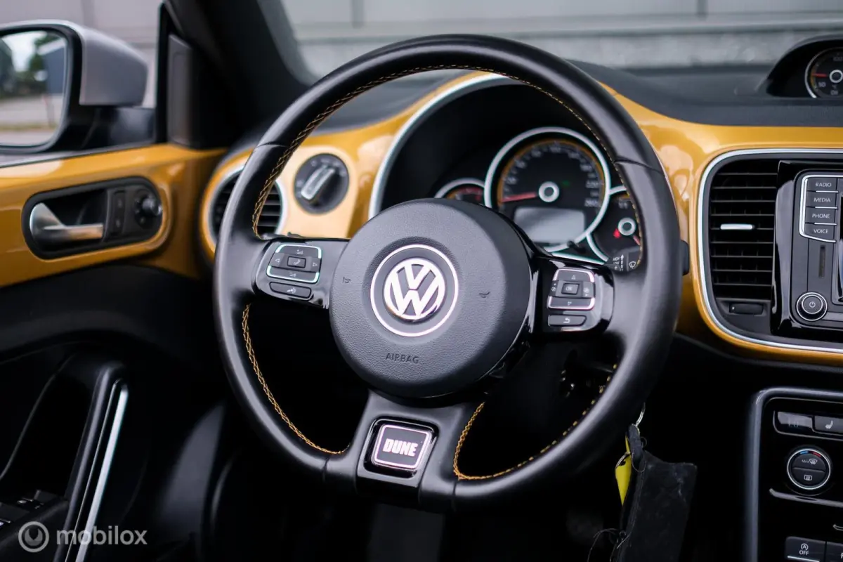 1.4 TSI Dune | Camera | Leder | LED | Xenon | PDC | Vol opties | Bluetooth | rijklaar |