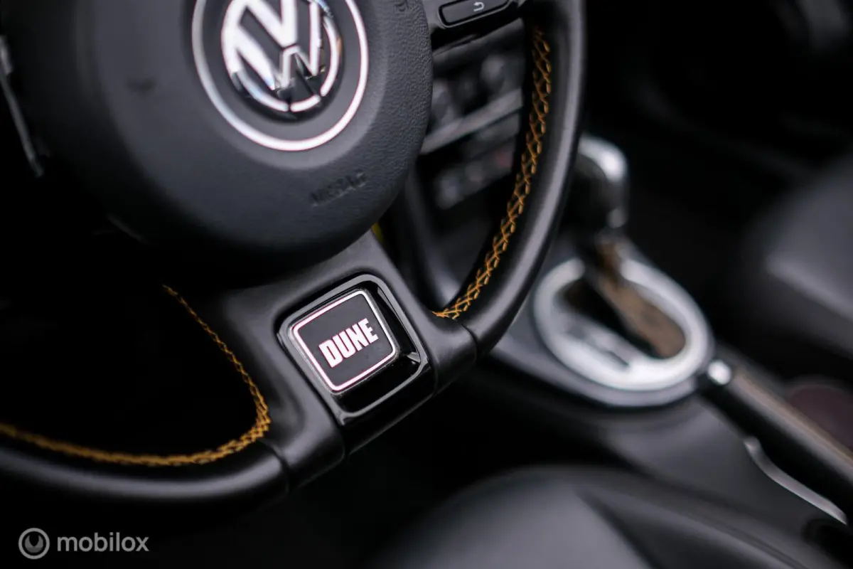 1.4 TSI Dune | Camera | Leder | LED | Xenon | PDC | Vol opties | Bluetooth | rijklaar |