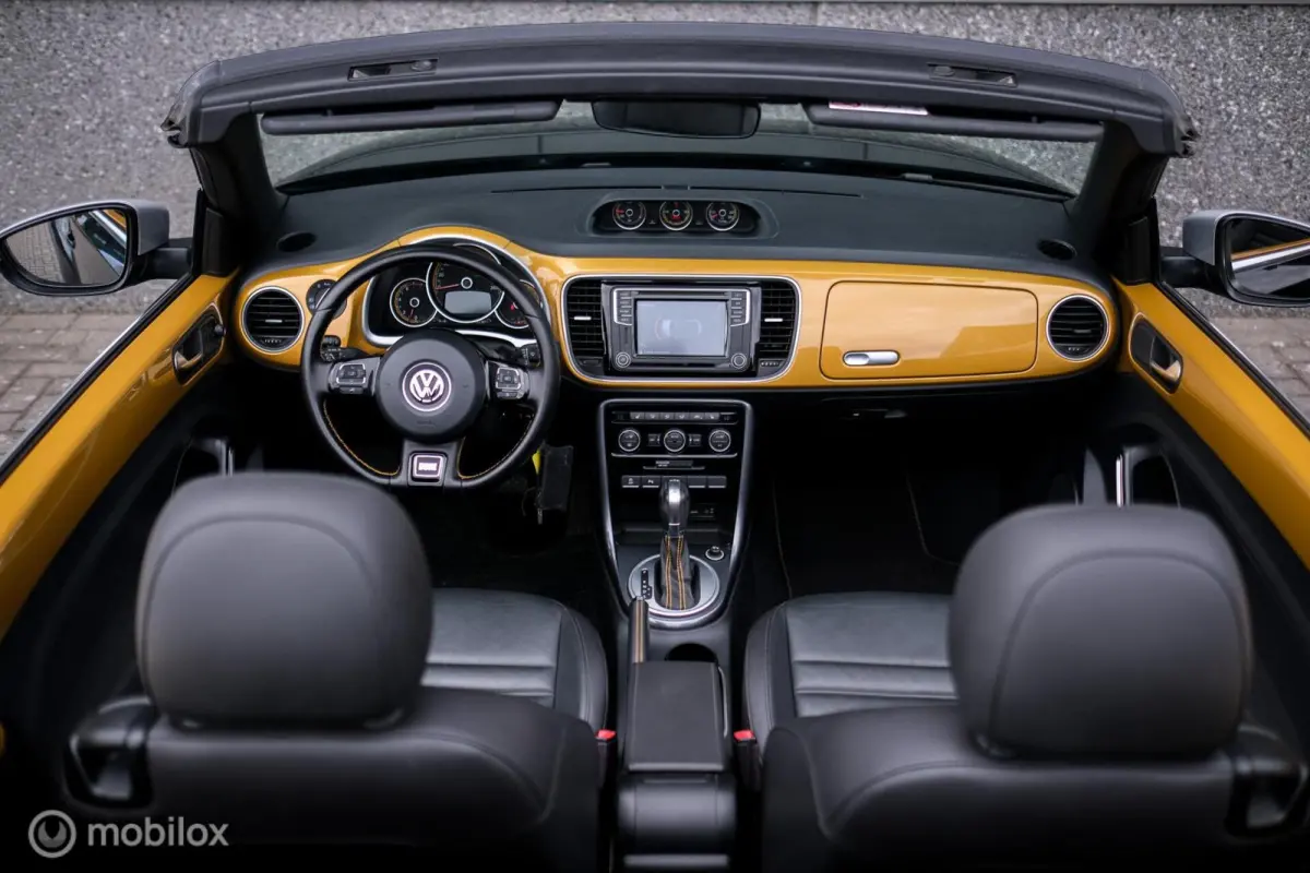 1.4 TSI Dune | Camera | Leder | LED | Xenon | PDC | Vol opties | Bluetooth | rijklaar |