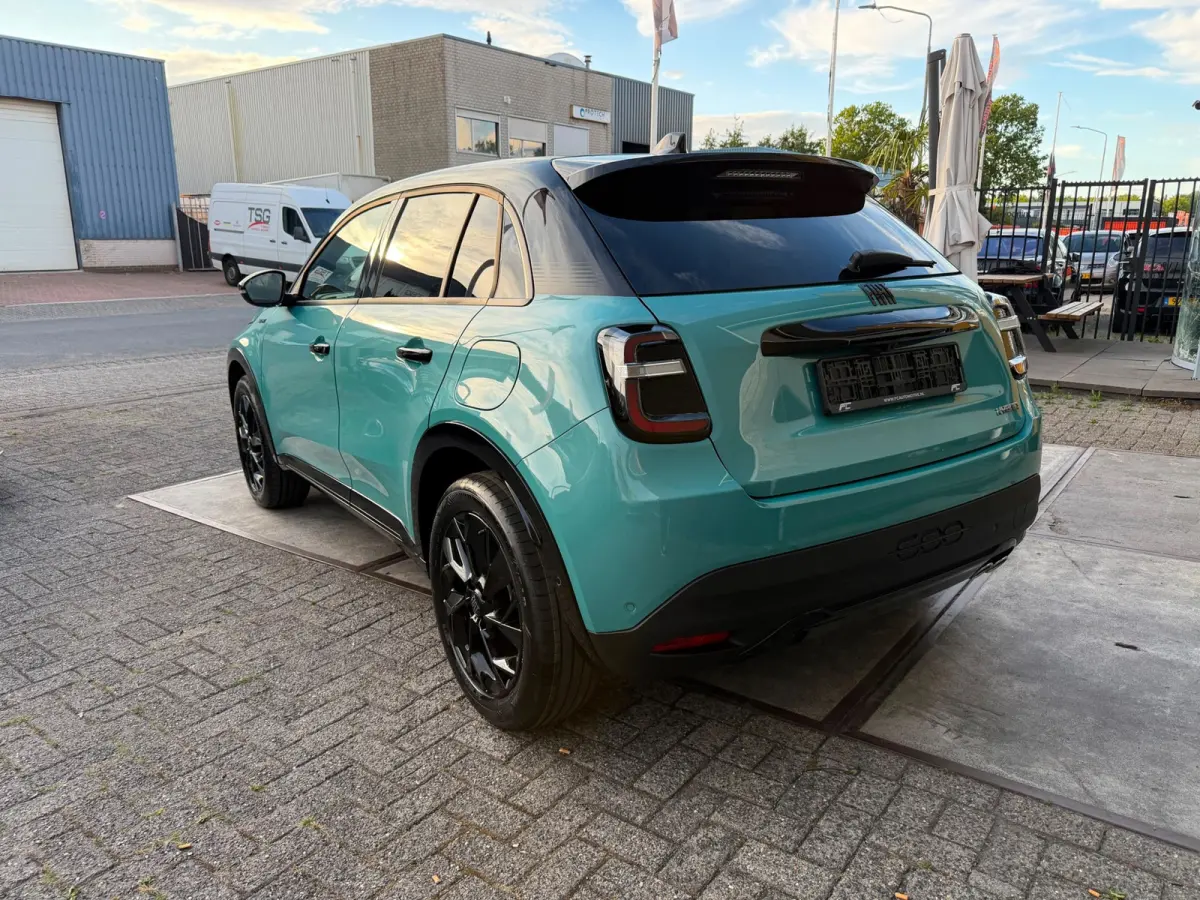 1.2 Hybrid Sport 145PK | Automaat | Leder/Alcantara | CarPlay | Massage | 2 jaar garantie