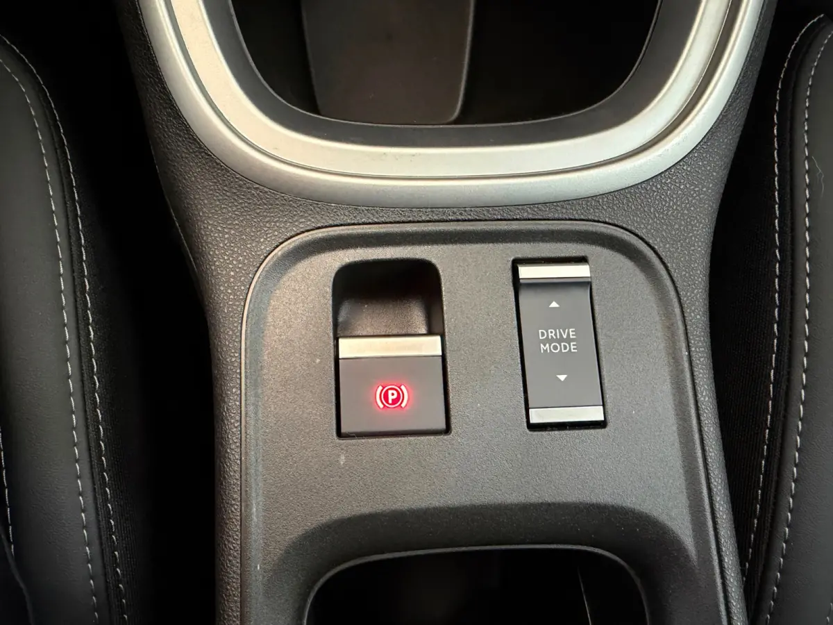 1.2 Hybrid Sport 145PK | Automaat | Leder/Alcantara | CarPlay | Massage | 2 jaar garantie