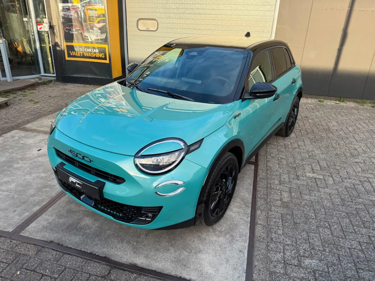 1.2 Hybrid Sport 145PK | Automaat | Leder/Alcantara | CarPlay | Massage | 2 jaar garantie