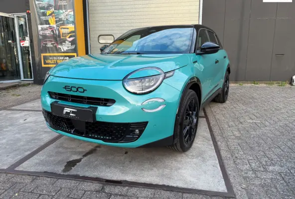 1.2 Hybrid Sport 145PK | Automaat | Leder/Alcantara | CarPlay | Massage | 2 jaar garantie
