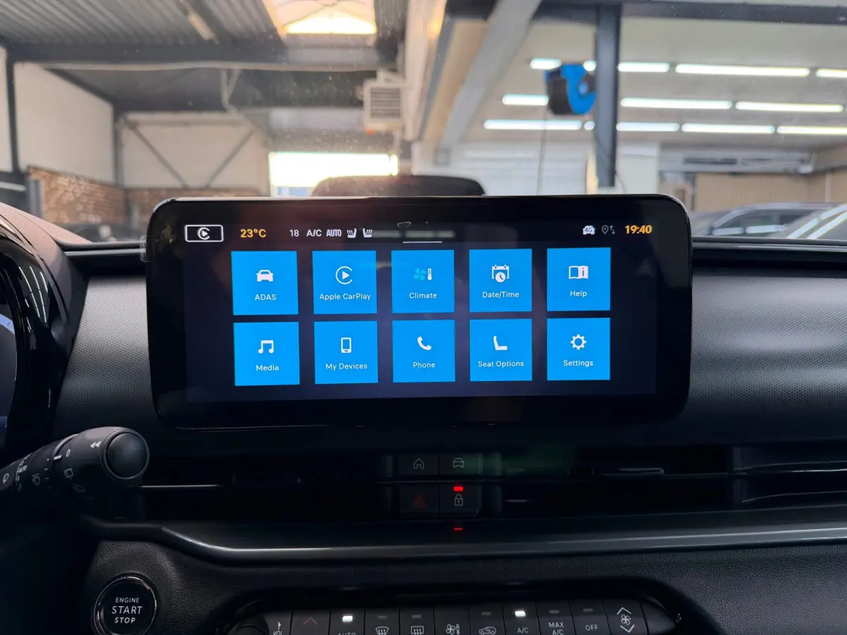 1.2 Hybrid Sport 145PK | Automaat | Leder/Alcantara | CarPlay | Massage | 2 jaar garantie