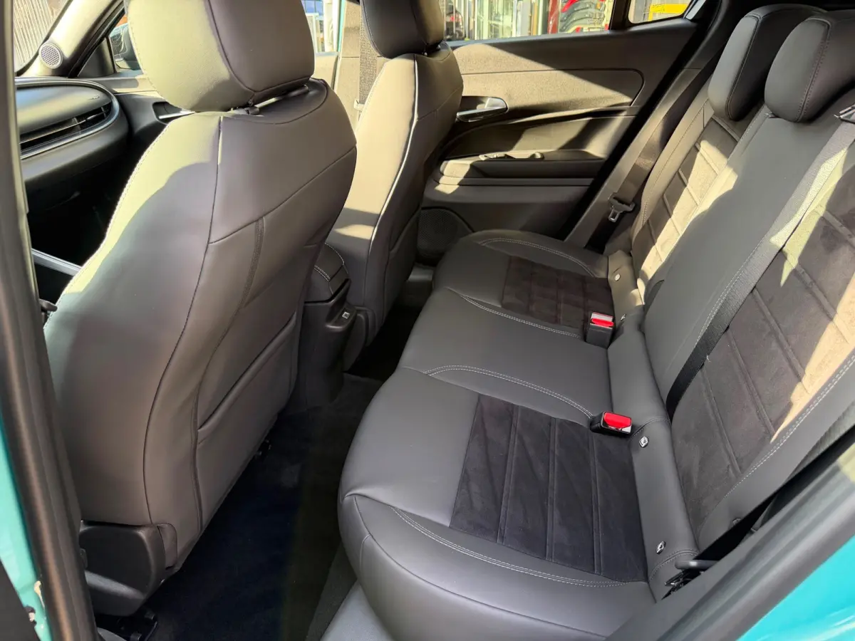 1.2 Hybrid Sport 145PK | Automaat | Leder/Alcantara | CarPlay | Massage | 2 jaar garantie