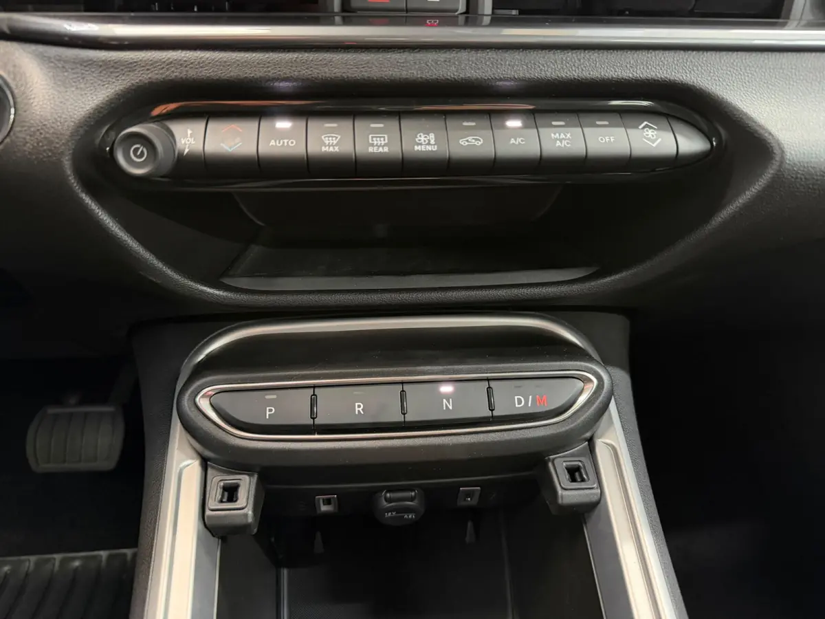1.2 Hybrid Sport 145PK | Automaat | Leder/Alcantara | CarPlay | Massage | 2 jaar garantie
