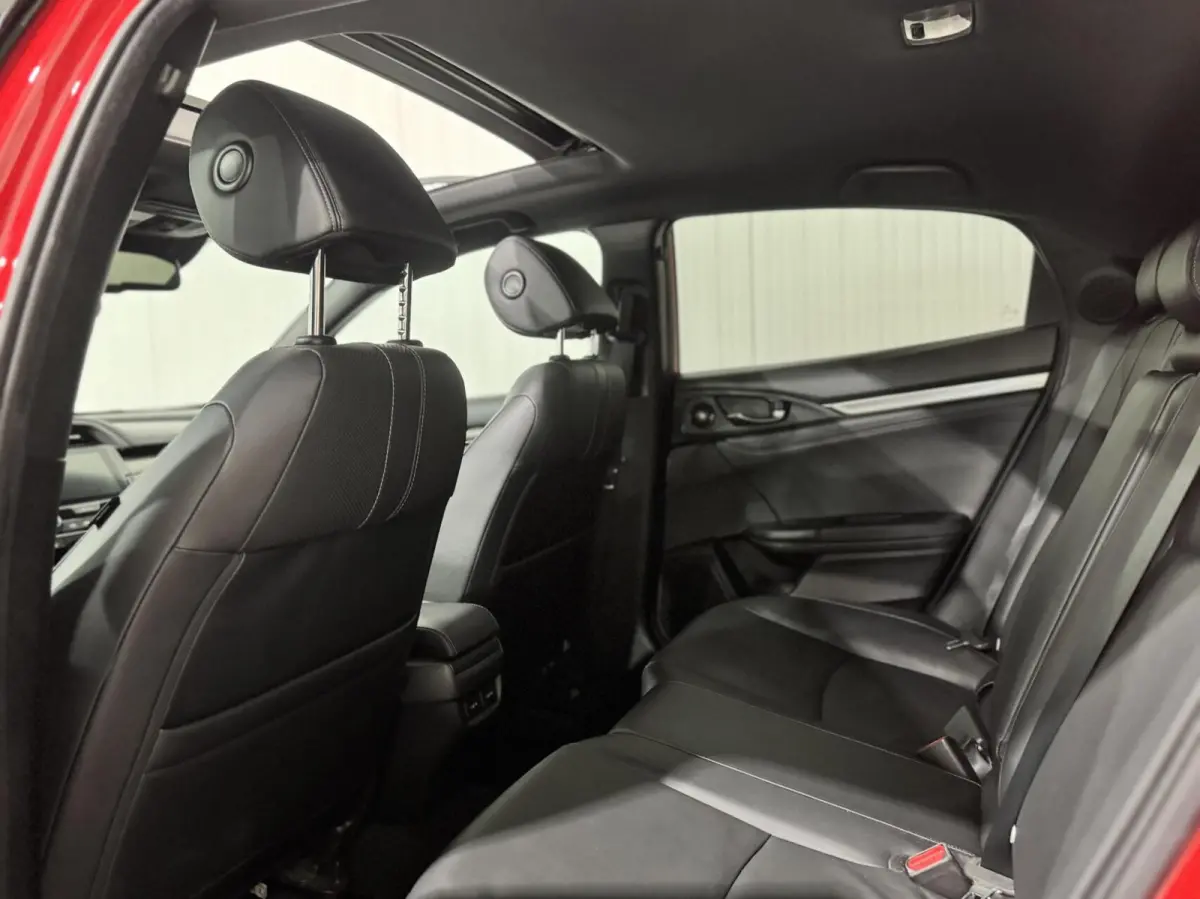 1.0 i-VTEC Executive|PANO|KEYLESS|LANE ASSIST