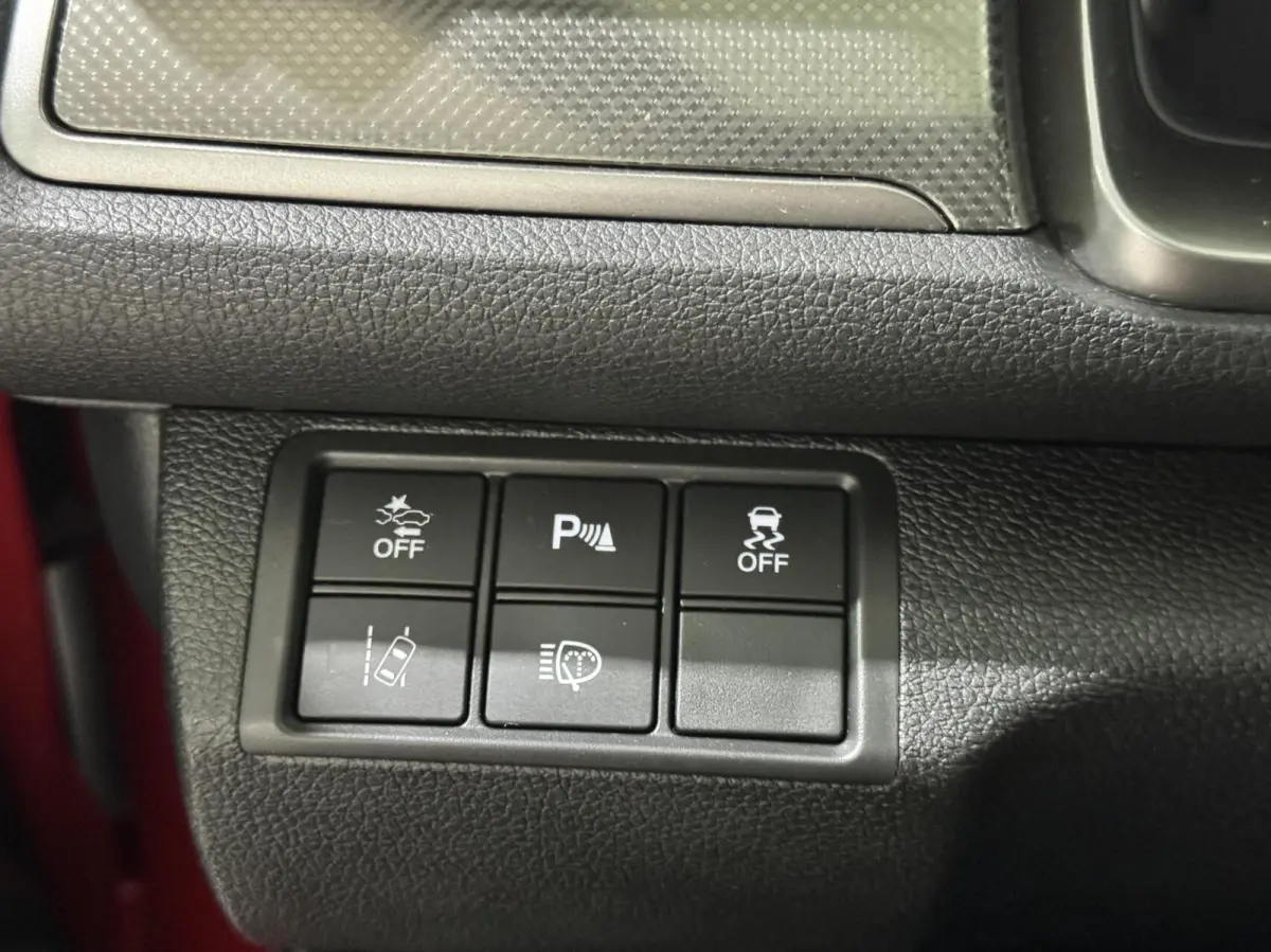 1.0 i-VTEC Executive|PANO|KEYLESS|LANE ASSIST