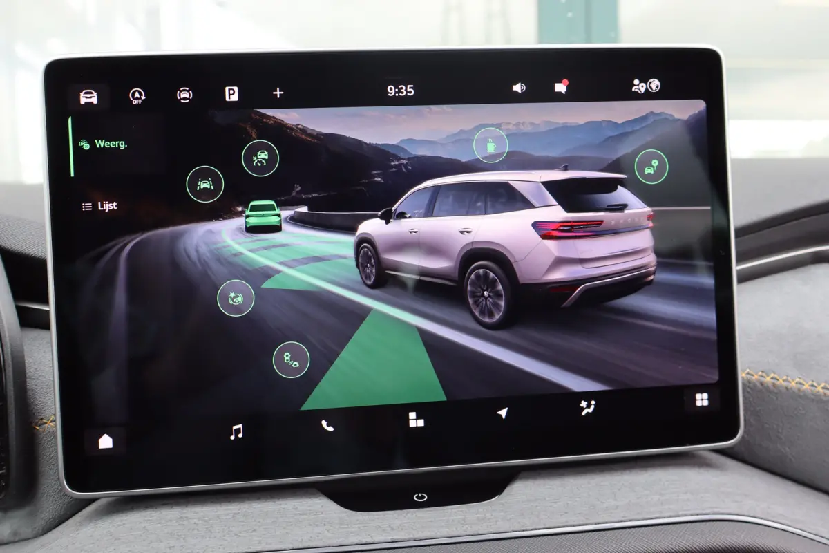 1.5 TSI MHEV Business Edition | Achteruitrijcamera | Crew Protect Assist | Cruise control met speedlimiter