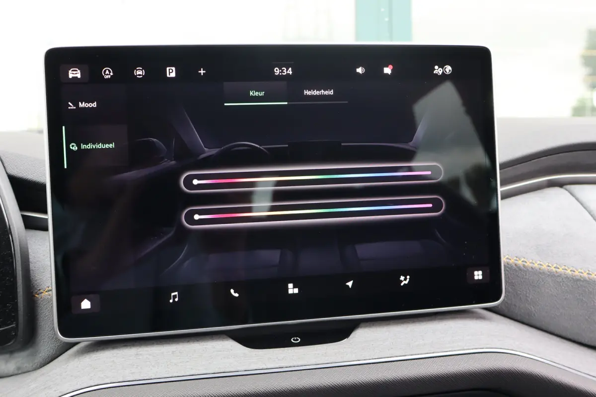 1.5 TSI MHEV Business Edition | Achteruitrijcamera | Crew Protect Assist | Cruise control met speedlimiter