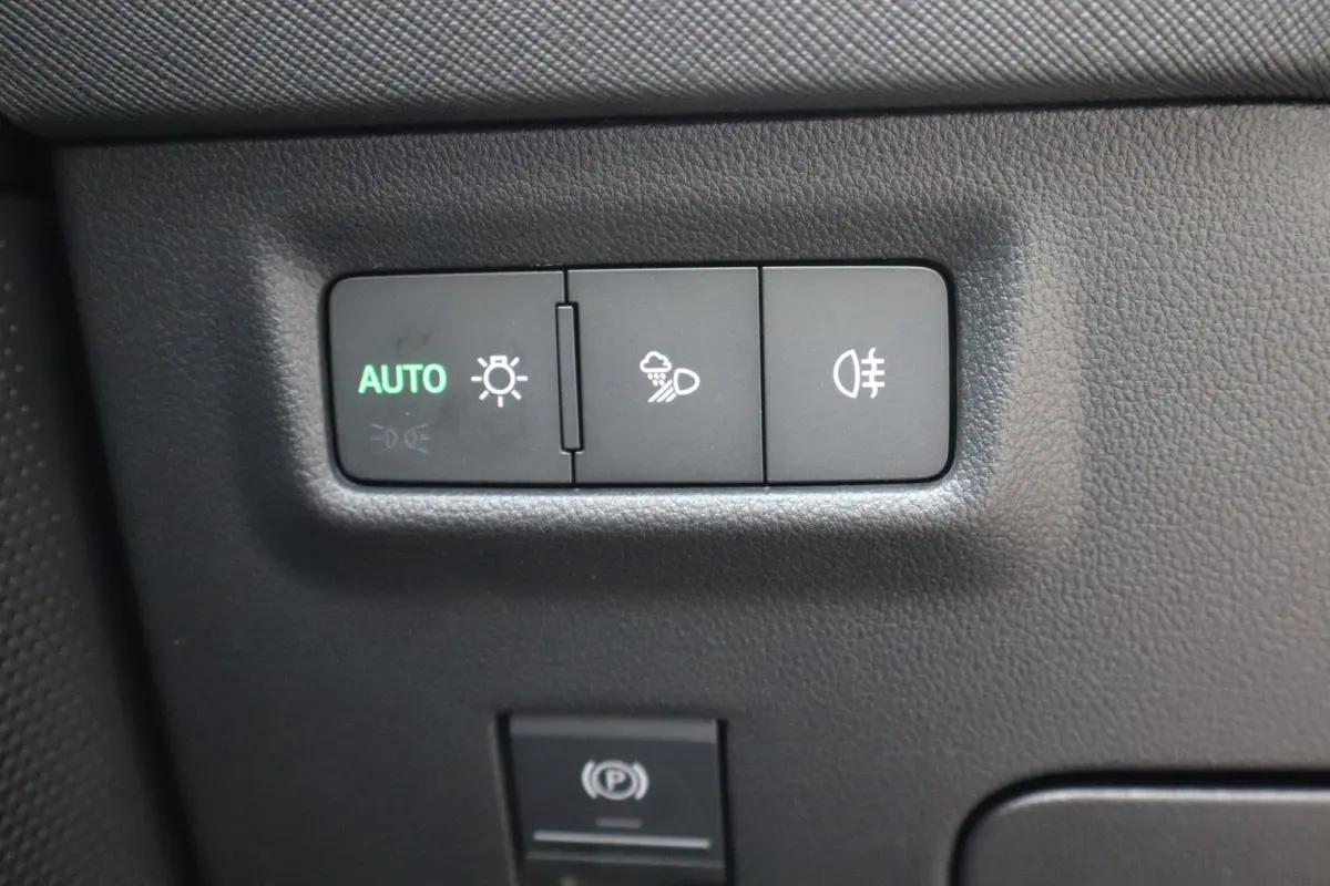 1.5 TSI MHEV Business Edition | Achteruitrijcamera | Crew Protect Assist | Cruise control met speedlimiter
