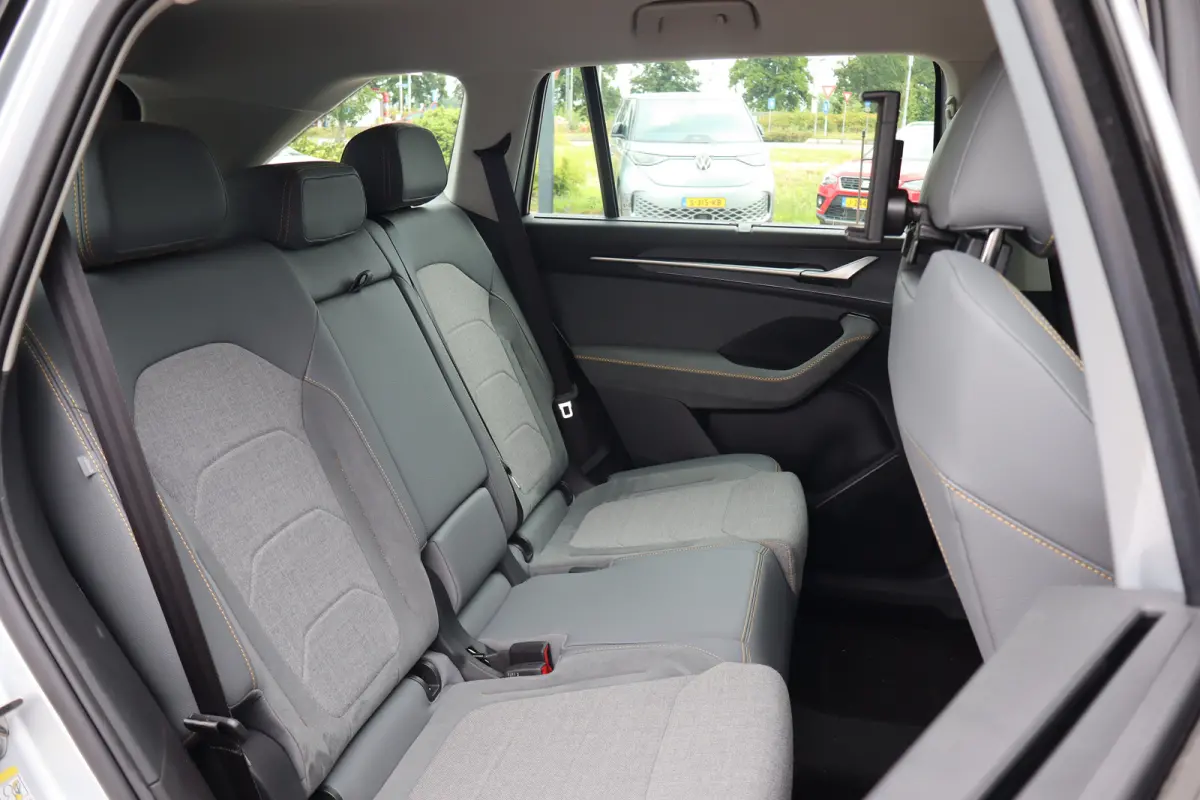 1.5 TSI MHEV Business Edition | Achteruitrijcamera | Crew Protect Assist | Cruise control met speedlimiter