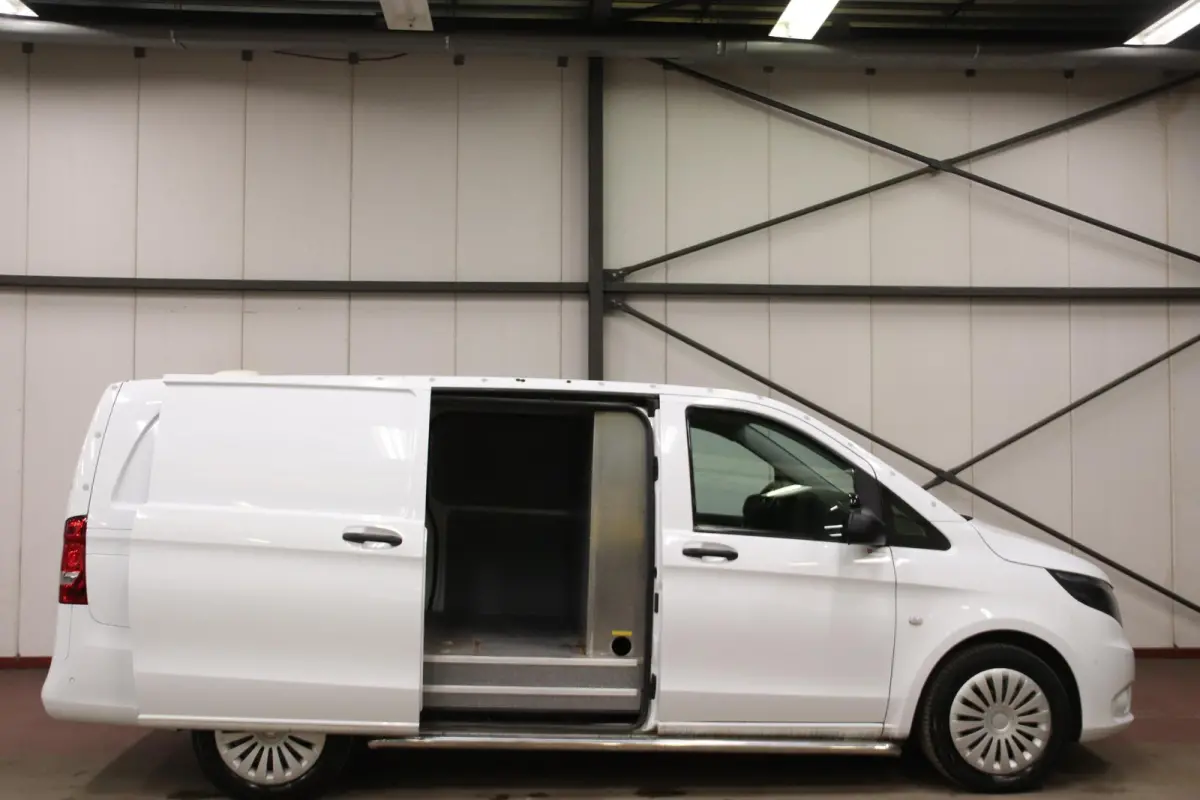 116 CDI AUTOMAAT DUBBELE SCHUIFDUR TREKHAAK